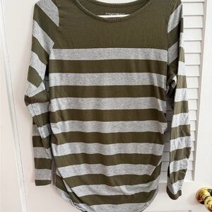 Liz Lange Maternity Olive & Gray Striped Long Sleeve Top – Size M